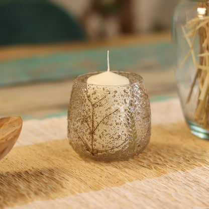 Natural Floral Recycled Glass Candle Holder, Pino (10x9cm), showing the distinctive design – floral glass candle holder product image 3
