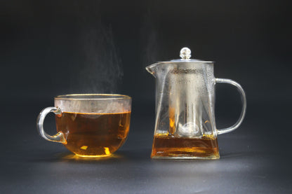 Glass Infuser Teapot, Tower Shape, 750ml, showing the distinctive design – glass infuser teapot product image 7